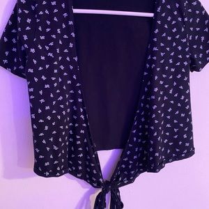 brandy melville front tie crop top